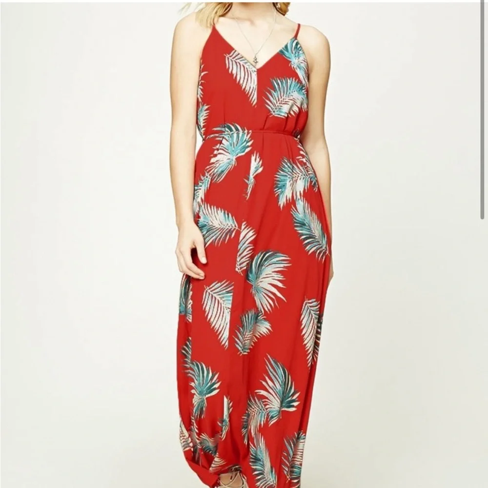 Forever 21 Contemporary Red Tropical Print Maxi Dress Size Small